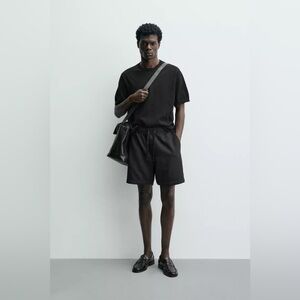 Zara Mens Black Tee Shitt Sweater Size Medium